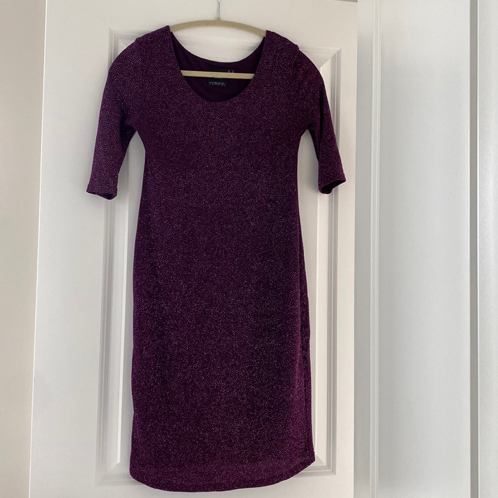 Stunning maternity dress